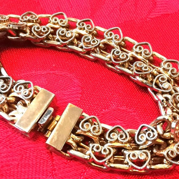 Gold Tone Multi Strand Bracelet Fancy Square Link Filigree Heart 1960s Size Smal - Picture 5 of 6